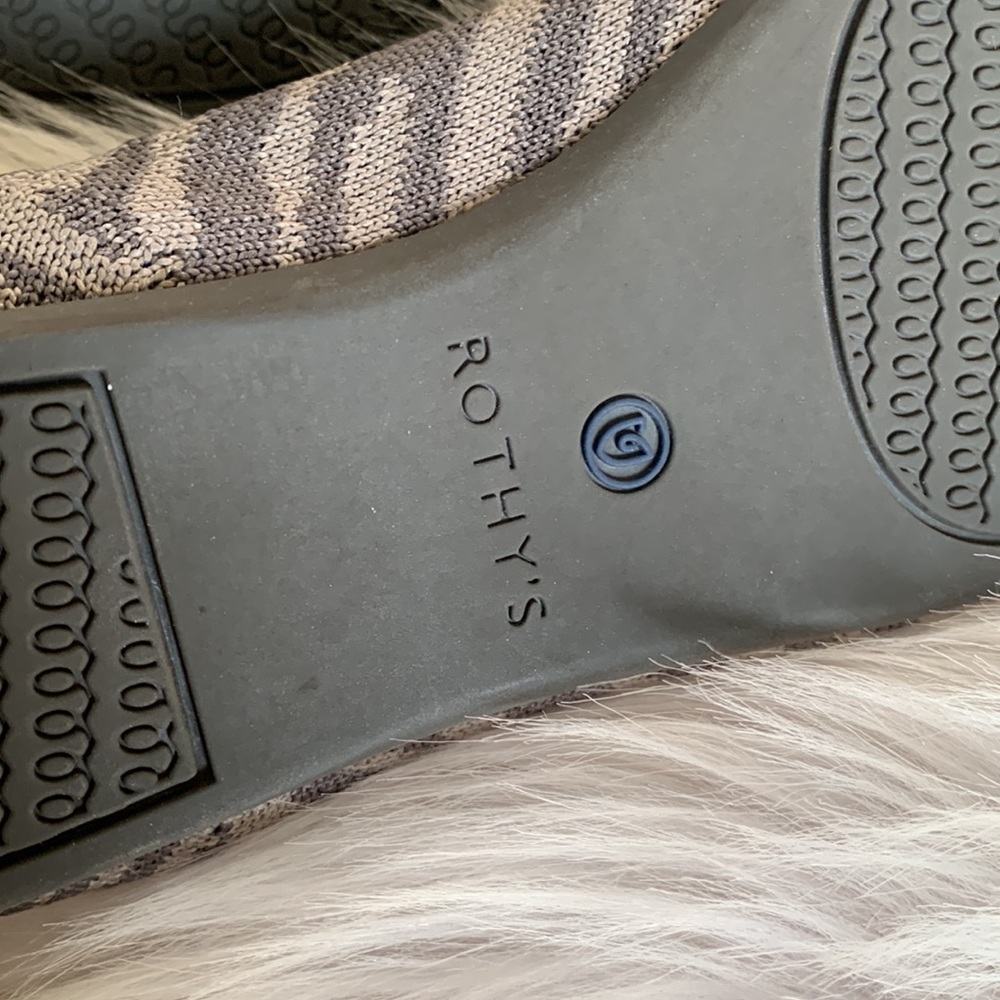 ROTHY'S Zebra Grey Flat Point Shoes | US 7.5 - Picture 13 of 13